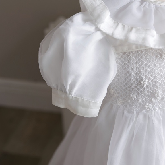 Strasburg Heirloom Smocked Dress size 18 Month RARE White Organza Ivory Satin - Picture 3 of 5